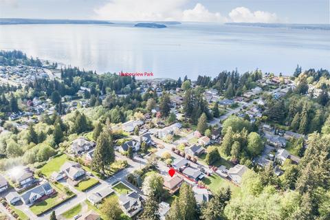 4801 Seahurst Ave, Everett, WA 98203 photo 2