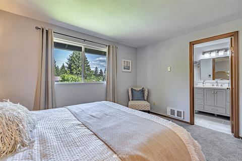 2123 233rd St SE, Bothell, WA 98021 photo 14