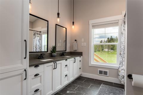 4899 G Loop Rd, Bow, WA 98232 photo 22