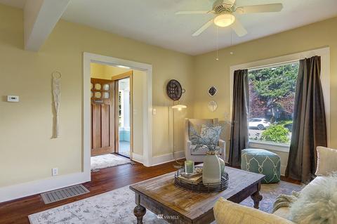 1826 Baker Ave, Everett, WA 98201 photo 2
