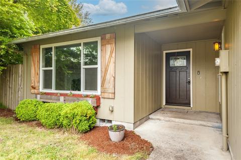 2283 48th, Longview, WA 98632 photo 3