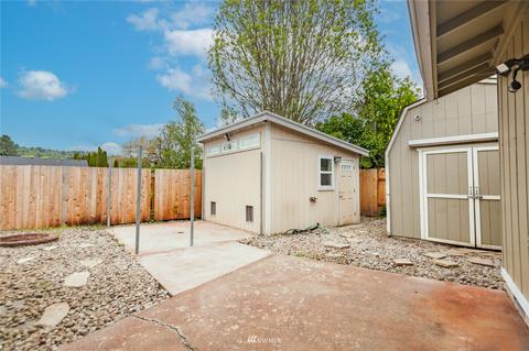 2283 48th, Longview, WA 98632 photo 17