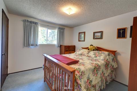 10817 152nd St, Bothell, WA 98011 photo 9