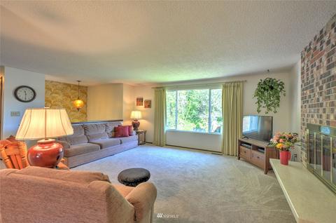 10817 152nd St, Bothell, WA 98011 photo 3