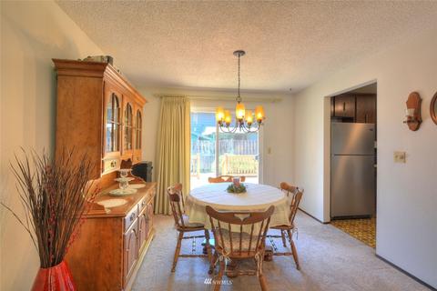 10817 152nd St, Bothell, WA 98011 photo 4