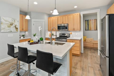 13814 N Pointe Cir, Mill Creek, WA 98012 photo 10