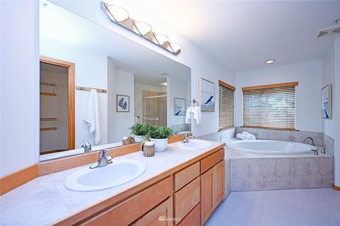 9820 NE 200th St, Bothell, WA 98011 photo 22
