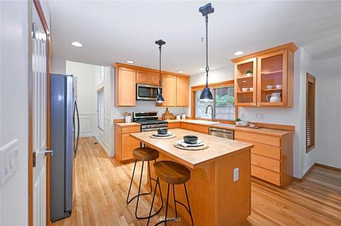 9820 NE 200th St, Bothell, WA 98011 photo 18