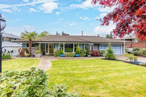 6107 Manor Pl, Everett, WA 98203 photo 1