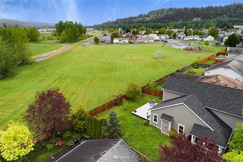 509 Callendar St NW, Orting, WA 98360 photo 6