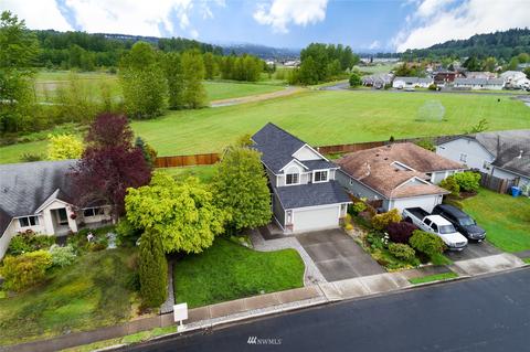 509 Callendar St NW, Orting, WA 98360 photo 2