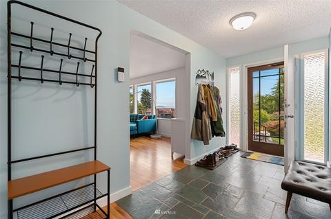 856 Olympic Blvd, Everett, WA 98203 photo 4