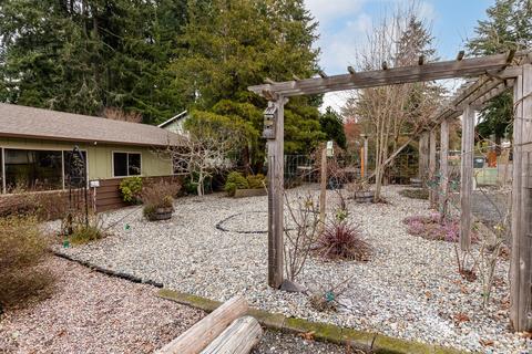 2307 Beech Ave, Steilacoom, WA 98388 photo 2