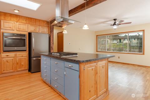 2307 Beech Ave, Steilacoom, WA 98388 photo 7