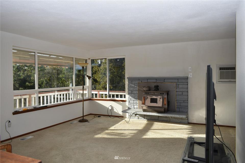  819 Sheridan Rd, Bremerton, WA 98310 photo 4