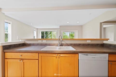 2009 196th St SE #D201, Bothell, WA 98012 photo 5