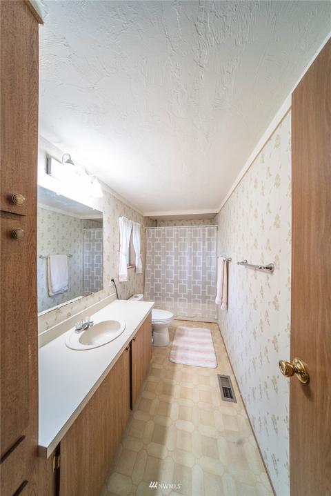 12504 NE 199th St, Bothell, WA 98011 photo 13