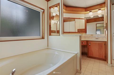 23910 7th Pl W, Bothell, WA 98021 photo 18
