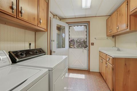23910 7th Pl W, Bothell, WA 98021 photo 25