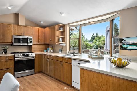 10625 NE 204th Pl, Bothell, WA 98011 photo 13