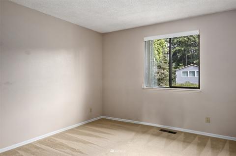 10625 NE 204th Pl, Bothell, WA 98011 photo 18