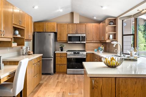 10625 NE 204th Pl, Bothell, WA 98011 photo 10