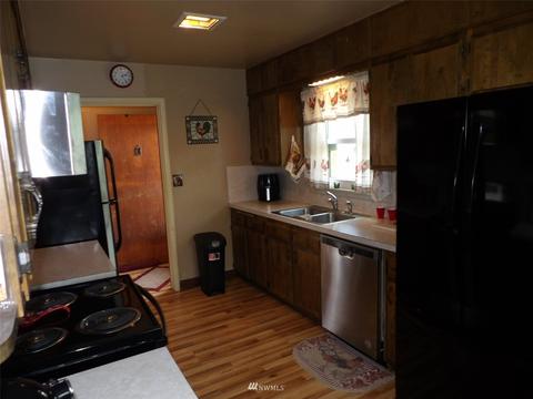 112 E 6th St, Lind, WA 99341 photo 3