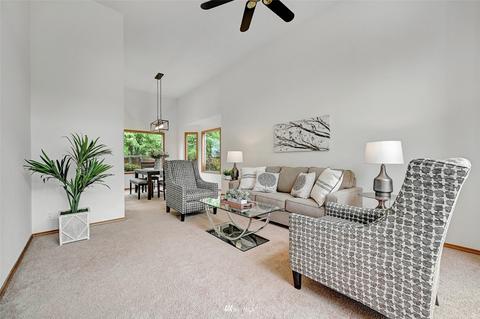 1422 243rd Pl SW, Bothell, WA 98021 photo 4