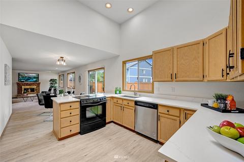 1422 243rd Pl SW, Bothell, WA 98021 photo 7