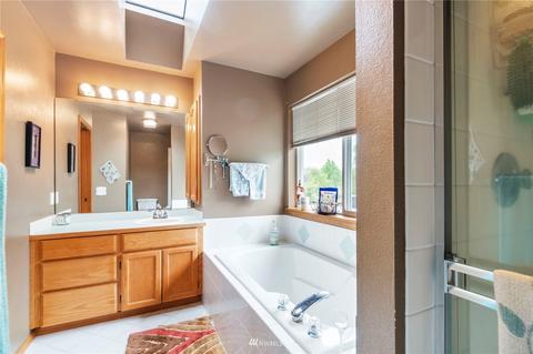 14424 144th St E, Orting, WA 98360 photo 29