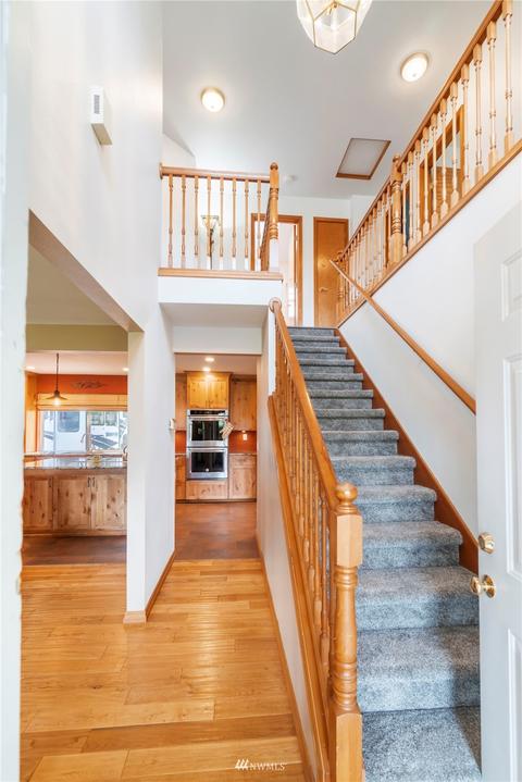 14424 144th St E, Orting, WA 98360 photo 4