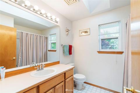 14424 144th St E, Orting, WA 98360 photo 32