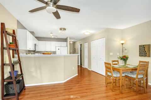 17426 Bothell Way NE #A202, Bothell, WA 98011 photo 6