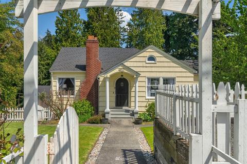 4811 Seahurst Ave, Everett, WA 98203 photo 2