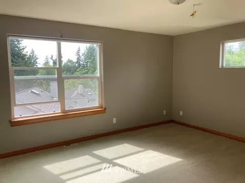 425 46th St SE, Everett, WA 98203 photo 5