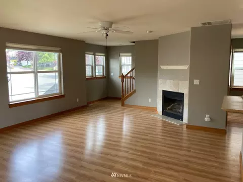 425 46th St SE, Everett, WA 98203 photo 3