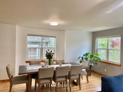 425 46th St SE, Everett, WA 98203 photo 4