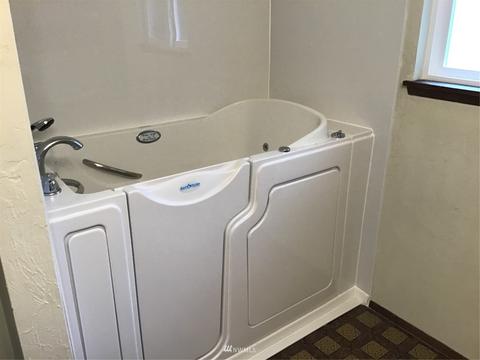 22127 49th Ave E, Spanaway, WA 98387 photo 9