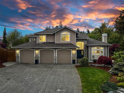 2415 58th Pl SW, Everett, WA 98203 photo 1