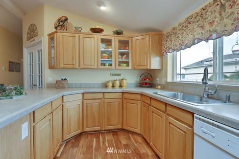 813 Maple Ln SW, Orting, WA 98360 photo 11