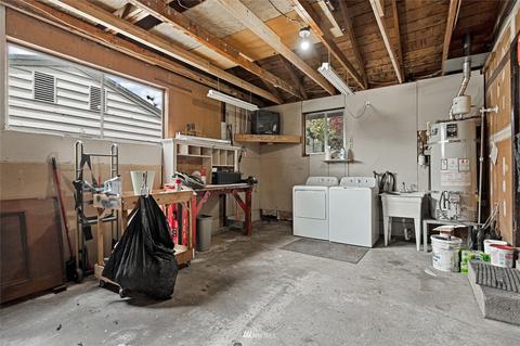 1045 E Maple St, Kent, WA 98030 photo 22