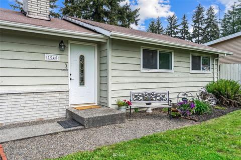 1045 E Maple St, Kent, WA 98030 photo 37