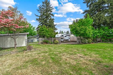 1045 E Maple St, Kent, WA 98030 photo 26