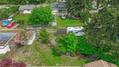 1045 E Maple St, Kent, WA 98030 photo 32
