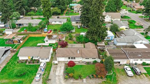1045 E Maple St, Kent, WA 98030 photo 34