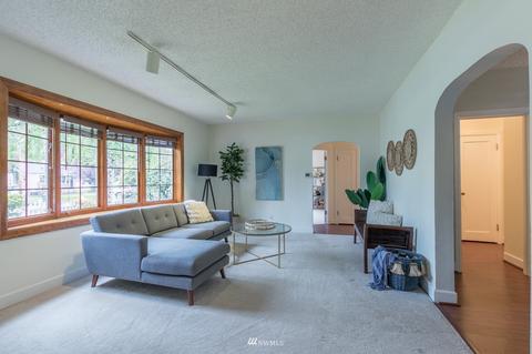 422 Sumner Ave, Sumner, WA 98390 photo 2
