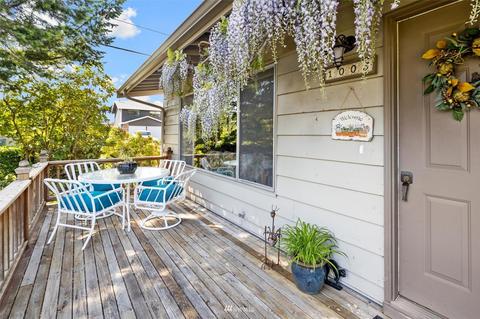 1005 Cascade Dr, Edmonds, WA 98020 photo 1