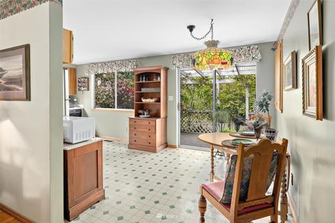 1005 Cascade Dr, Edmonds, WA 98020 photo 12