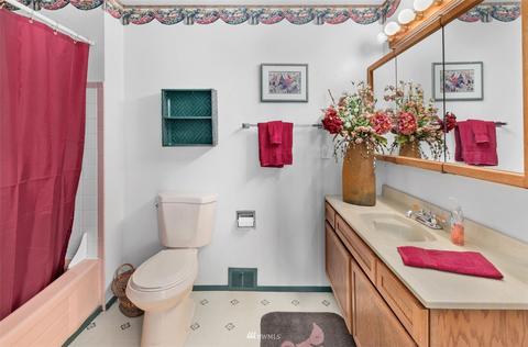 1005 Cascade Dr, Edmonds, WA 98020 photo 18