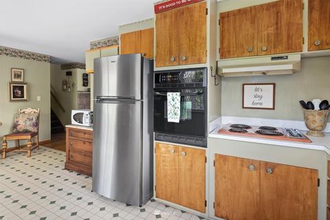 1005 Cascade Dr, Edmonds, WA 98020 photo 11
